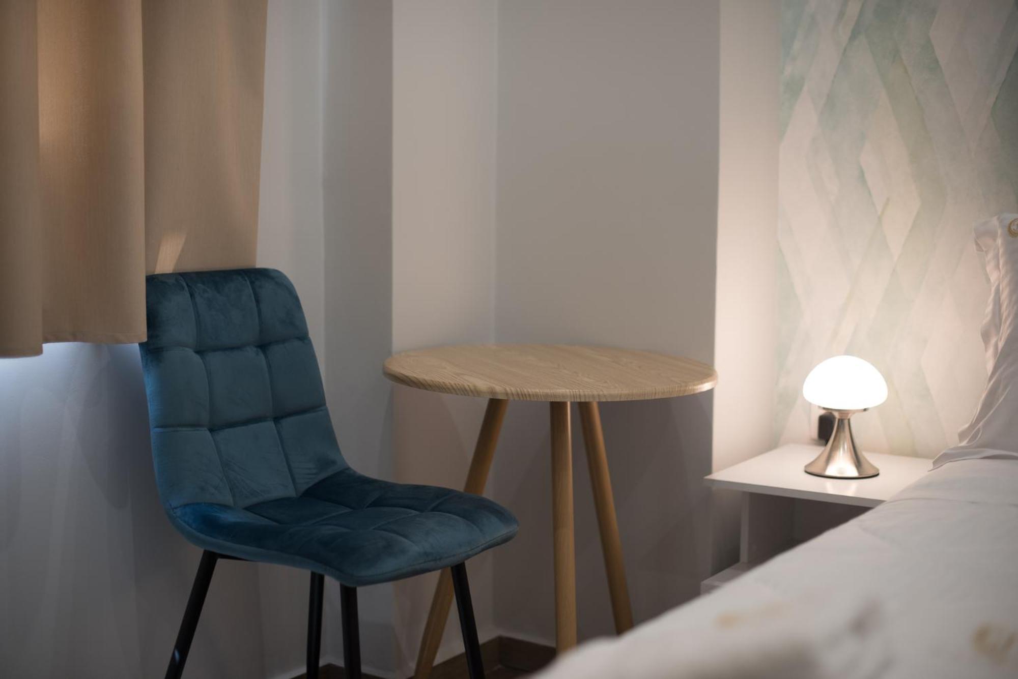 Rob Venture Suites At The Central Of Athens City Номер фото